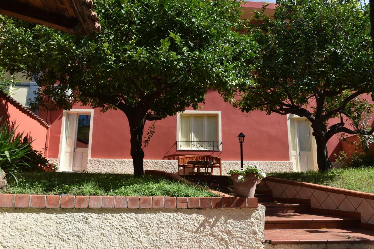 Piazza San Giorgio Ξενοδοχείο Dolianova Εξωτερικό φωτογραφία
